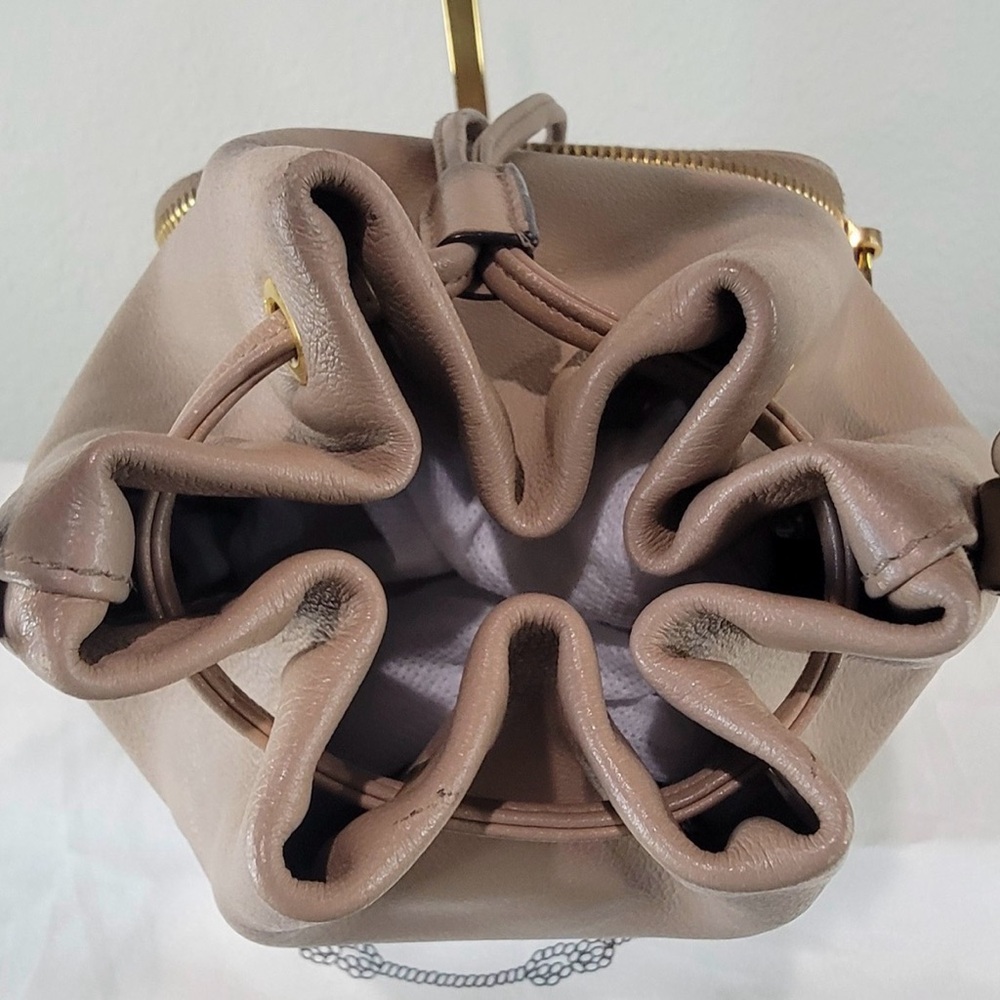 PRADA Duet beige Calfskin Embossed Bucket Bag - Picture 4 of 7